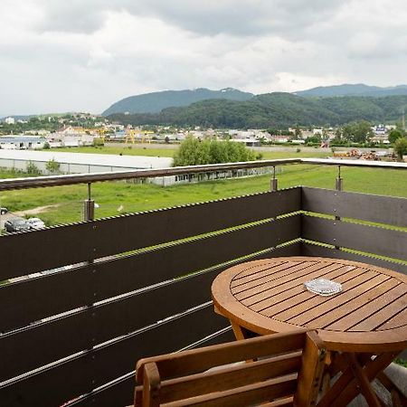 Brasov Holiday Apartments - Magenta Экстерьер фото